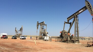 jpt_23_bakken_well_pad.jpg
